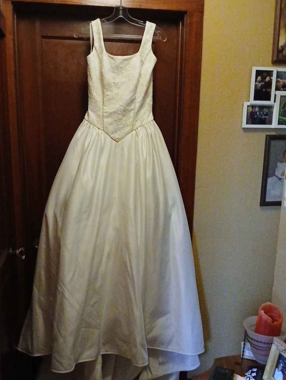 Classic Ivory Satin A-Line Wedding Dress